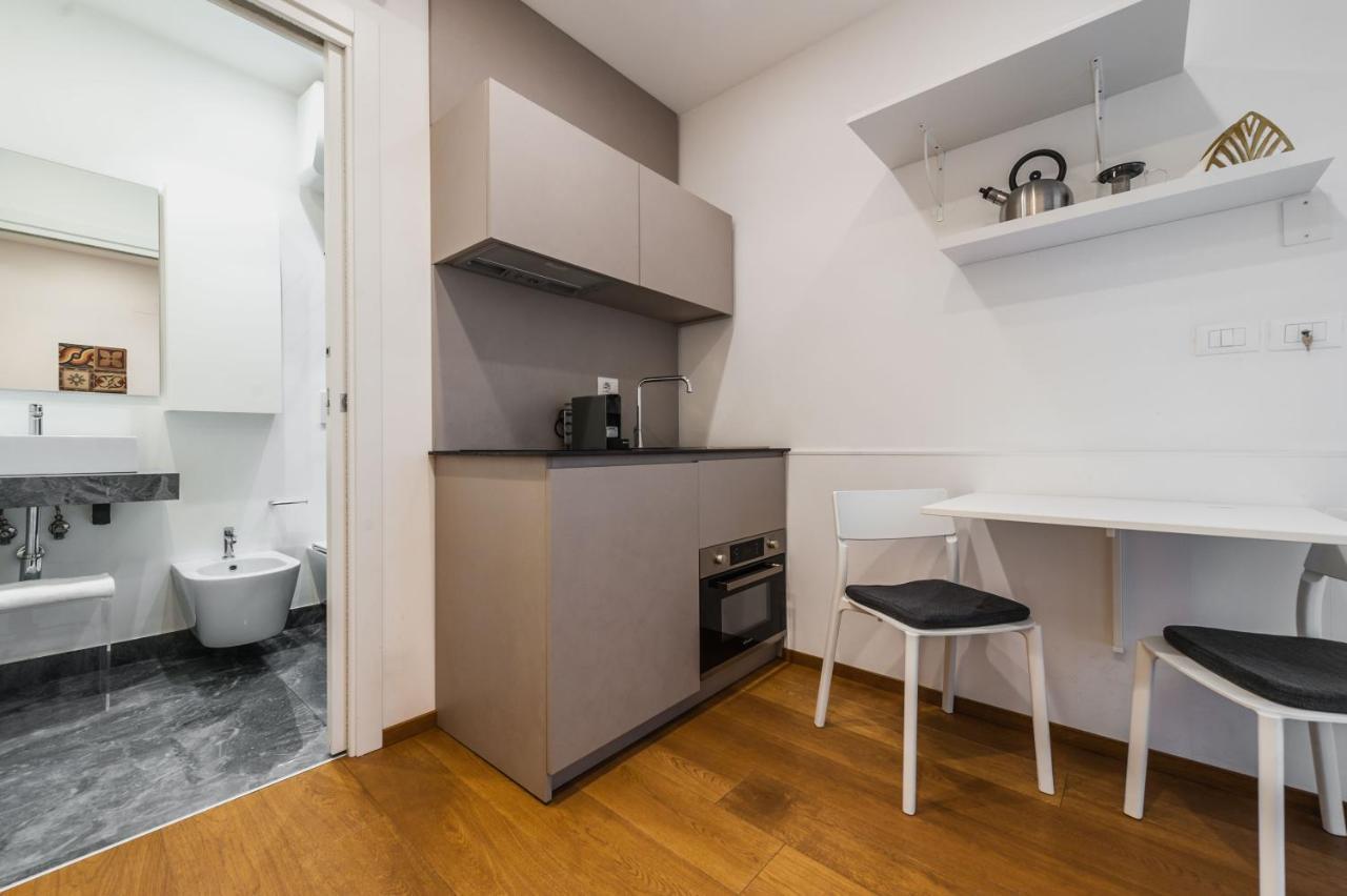 Rg8 Independent Apartment Катания Екстериор снимка